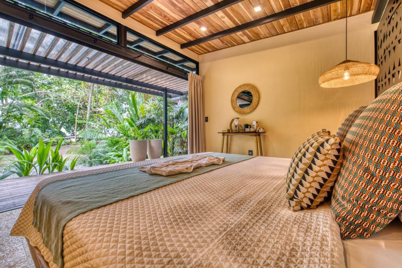 Awa Beach Hotel Puerto Viejo de Talamanca Eksteriør billede